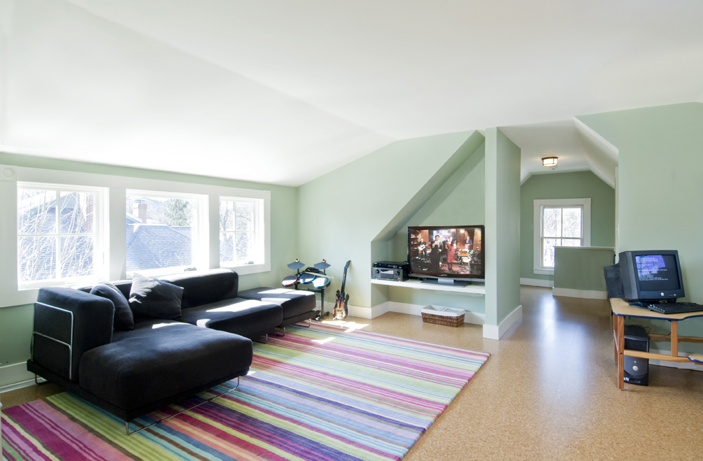 Tv area upstairs
